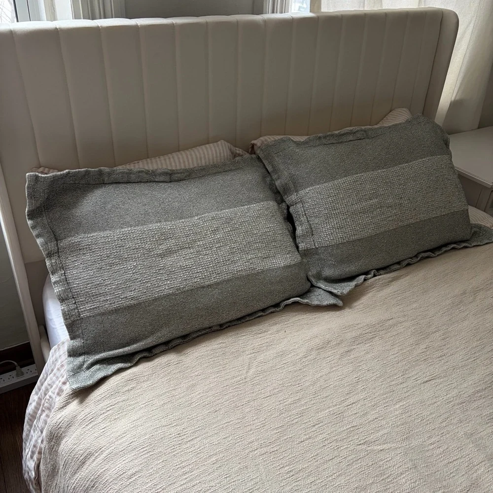 Crate and Barrel Gray Cotton Waffle Standard Pillow Case Set of 2